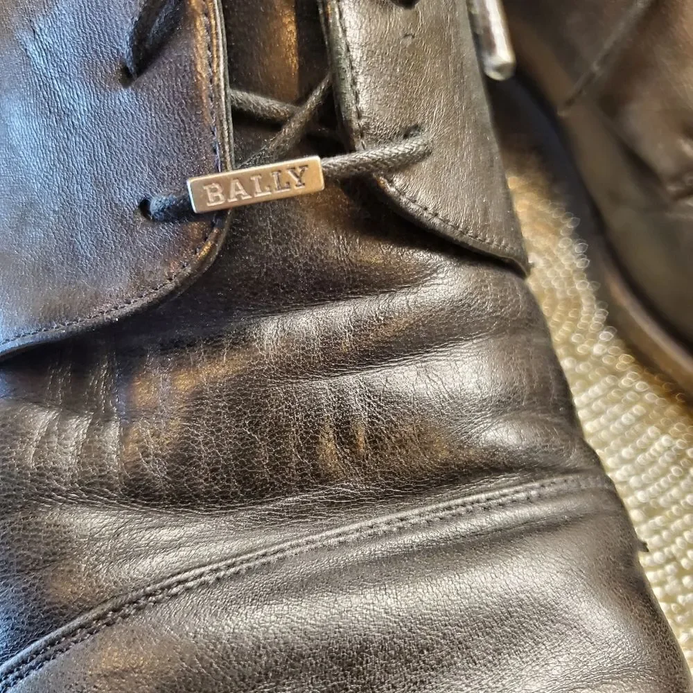 BALLY‎ Black Leather Lace Ups - Size 10
